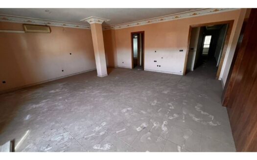 Piso en venta en Villarrobledo Ref: 008943