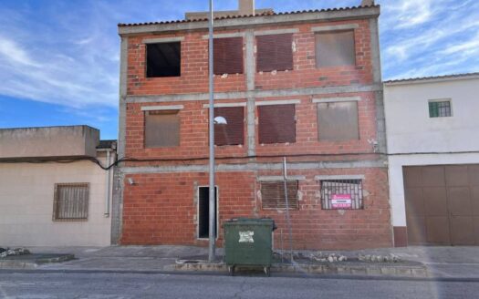 Edificio en venta en La Gineta Ref: 008441