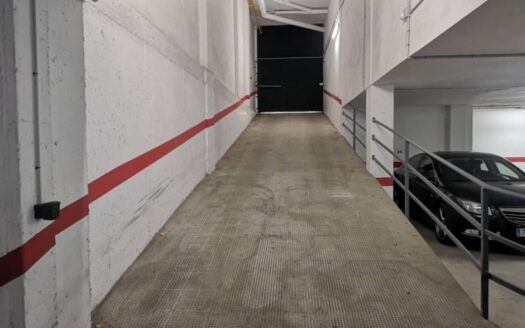 Garaje en venta en Almansa Ref: 008828