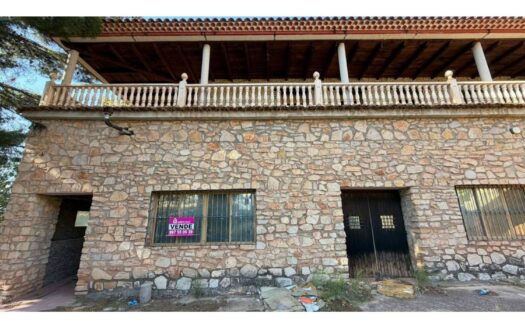Casa en venta en Alcaraz Ref: 009134