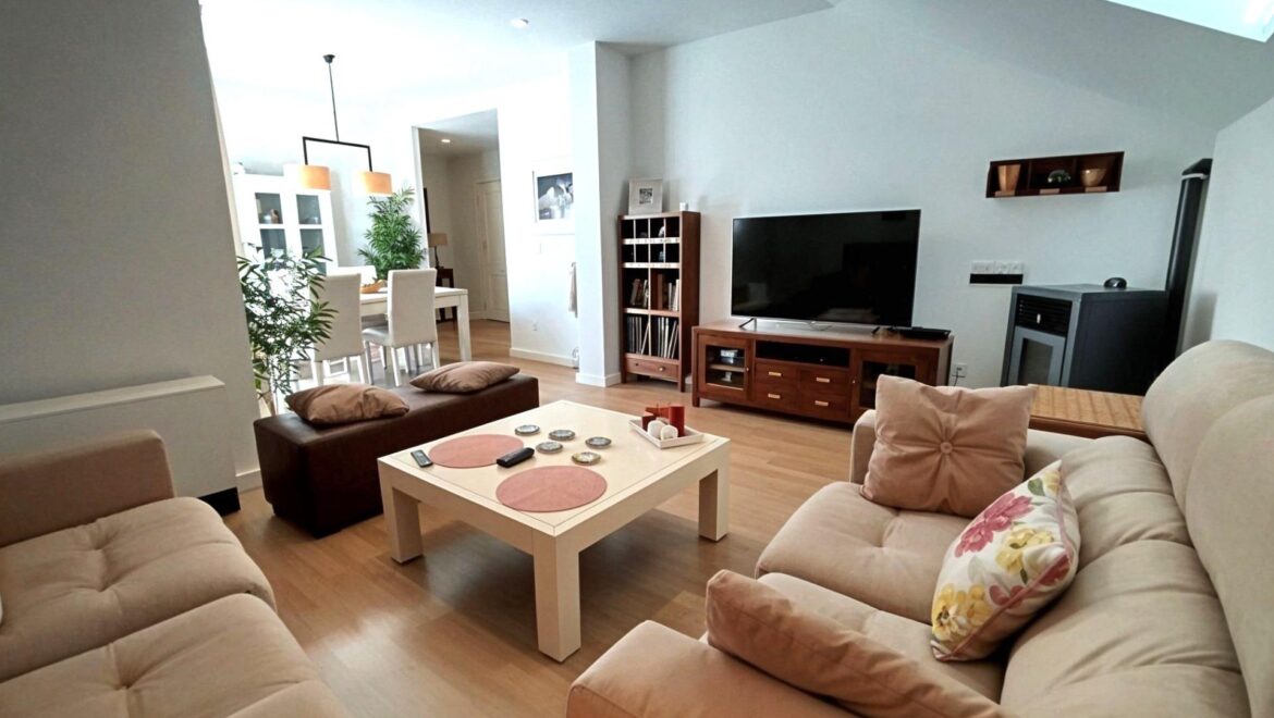 Ático duplex en La Roda (La Roda)