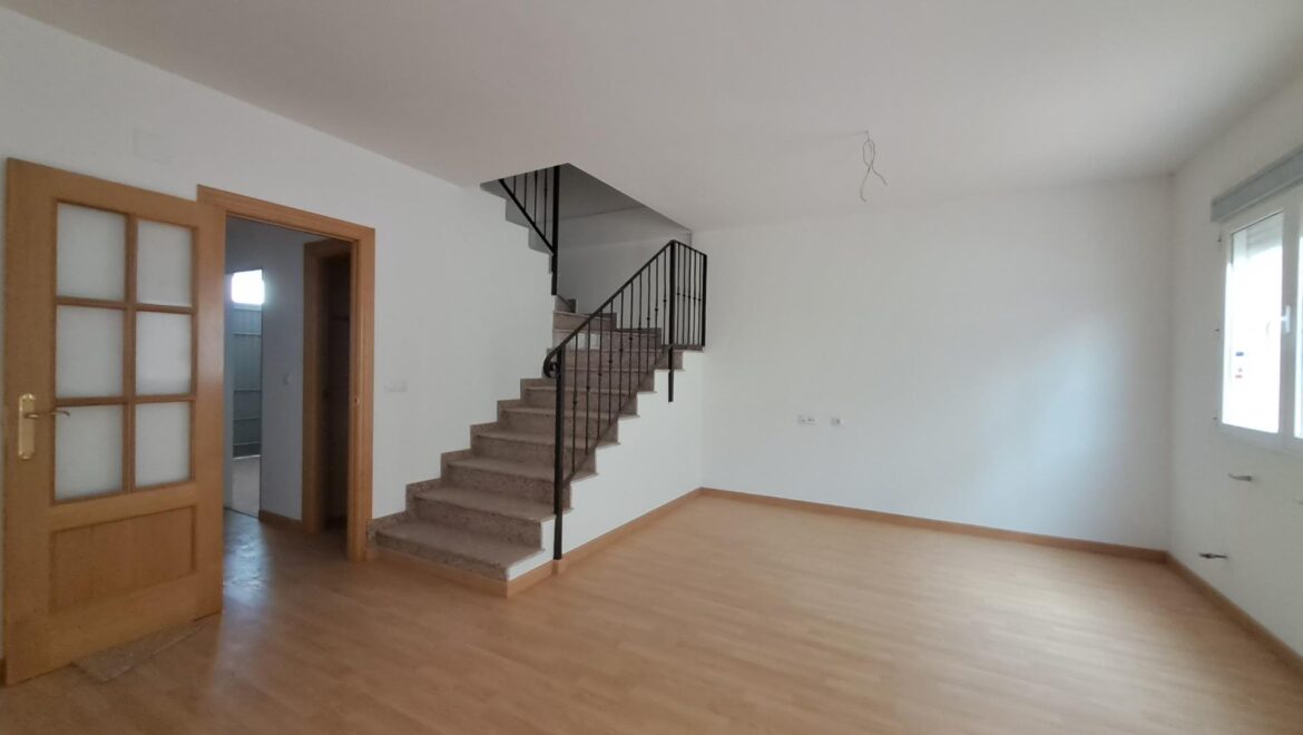 Adosado en Casas de Juan Núñez