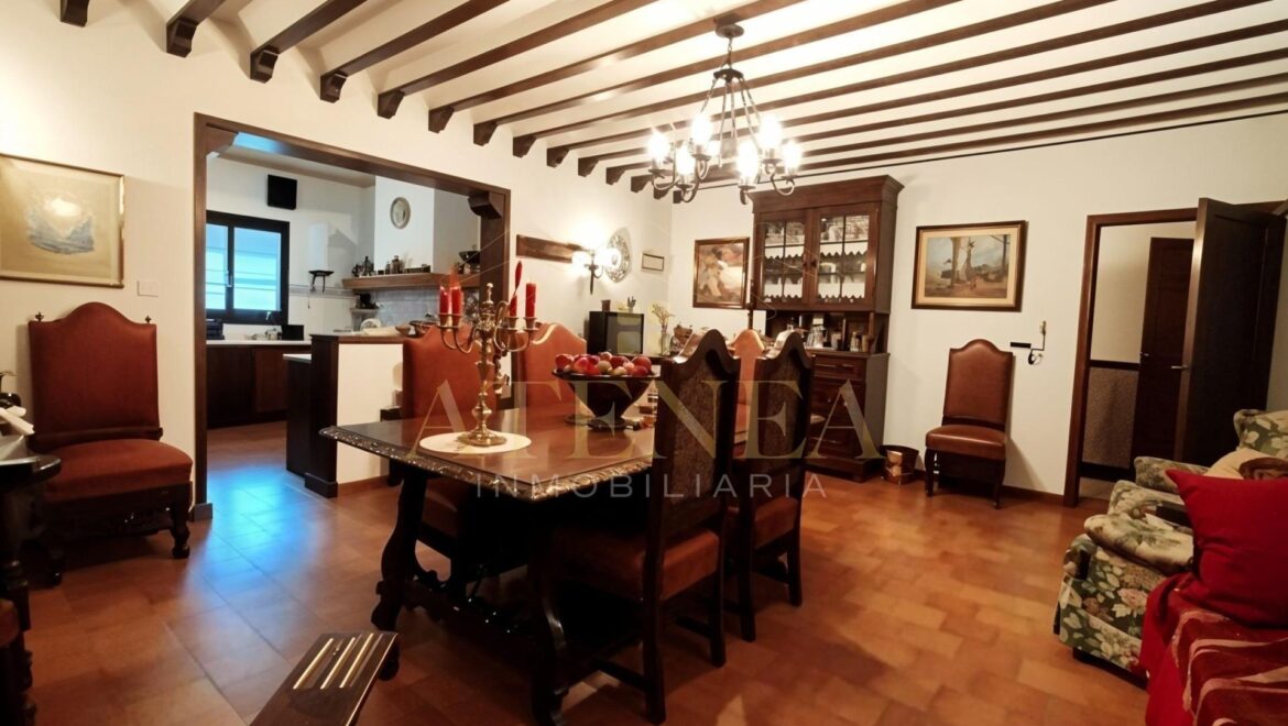 Chalet en La Roda