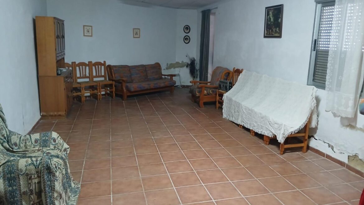 Casa con terreno en Albacete