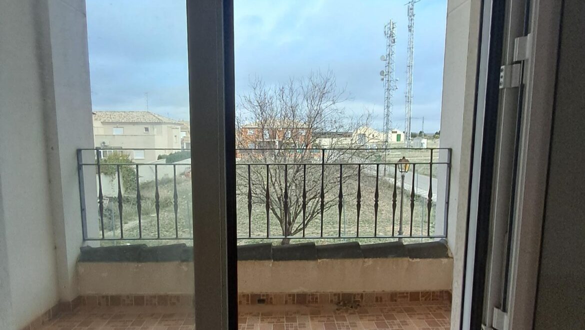 Adosado en Casas de Juan Núñez