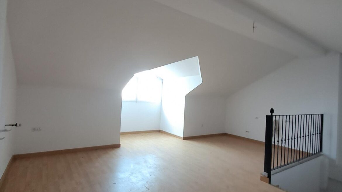 Adosado en Casas de Juan Núñez