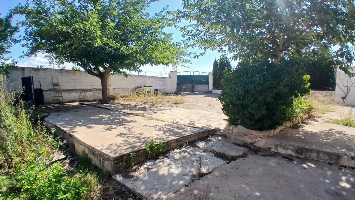 Casa con terreno en Albacete
