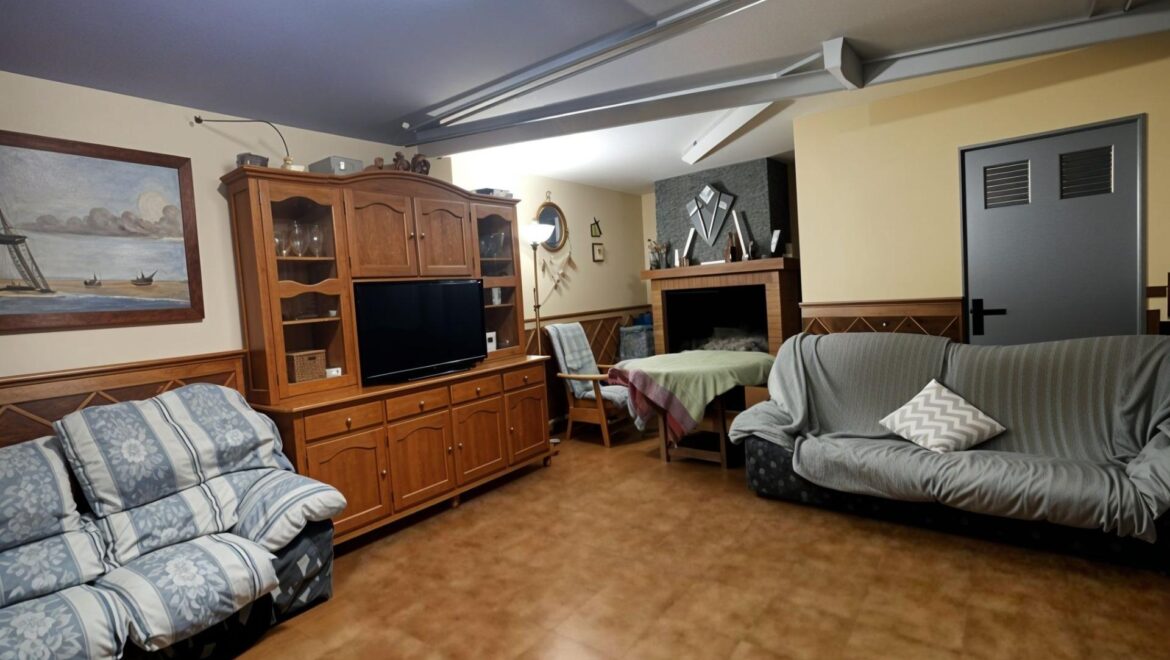 Adosado en La Roda (La Roda)