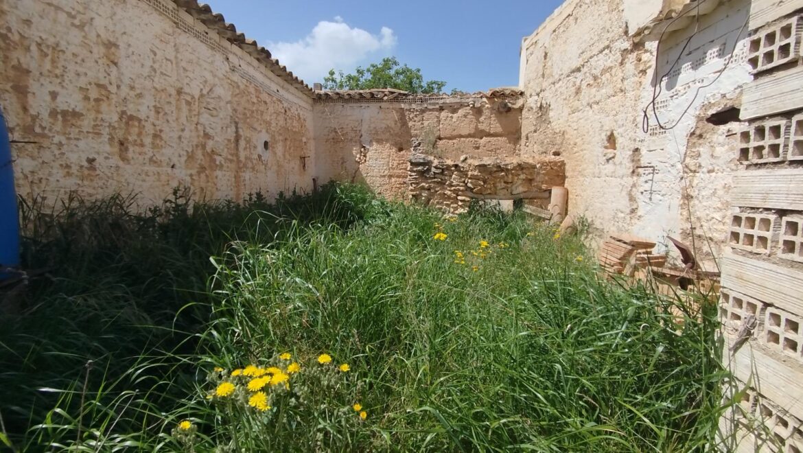 Casa solar en La Roda (La Roda)