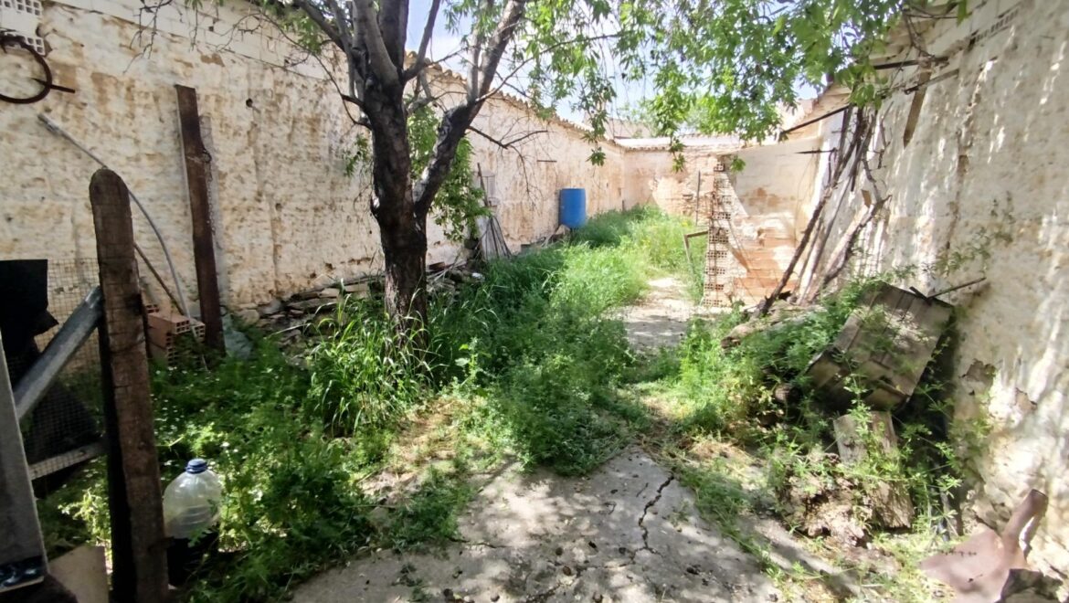 Casa solar en La Roda (La Roda)