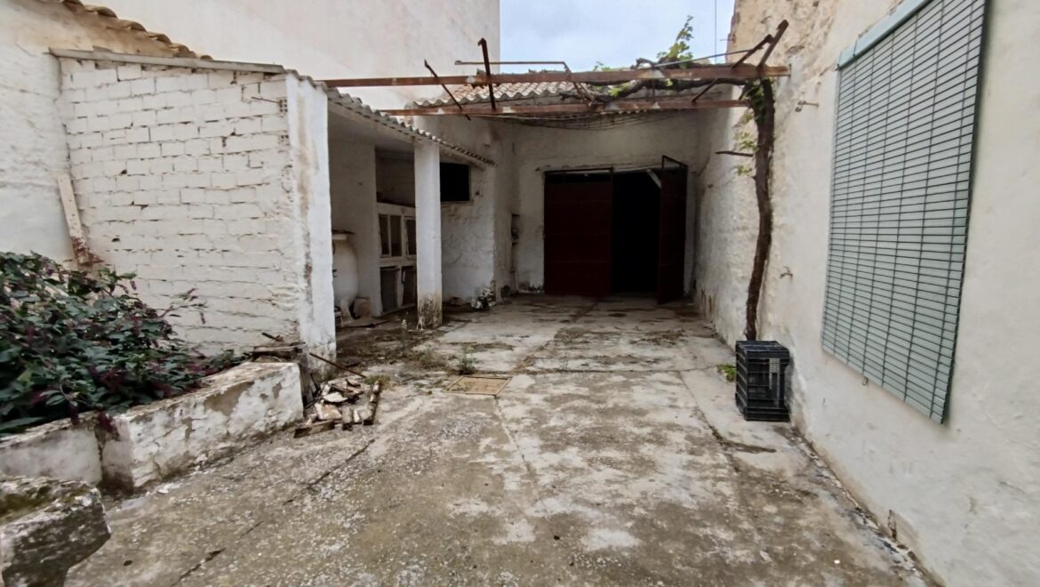 Casa en La Roda (Centro de salud)