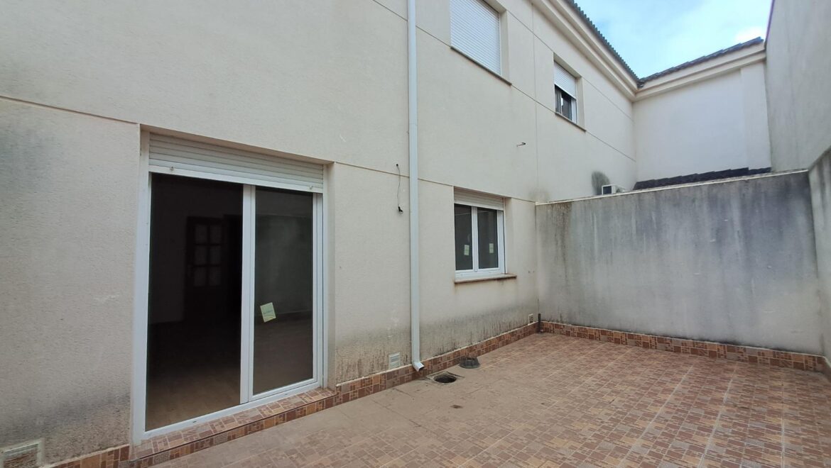Adosado en Casas de Juan Núñez