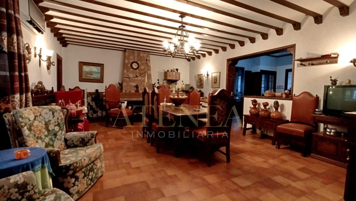 Chalet en La Roda