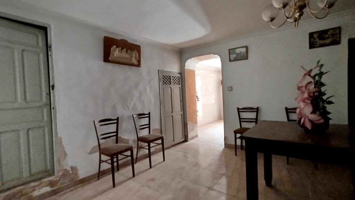 Casa solar en La Roda (La Roda)