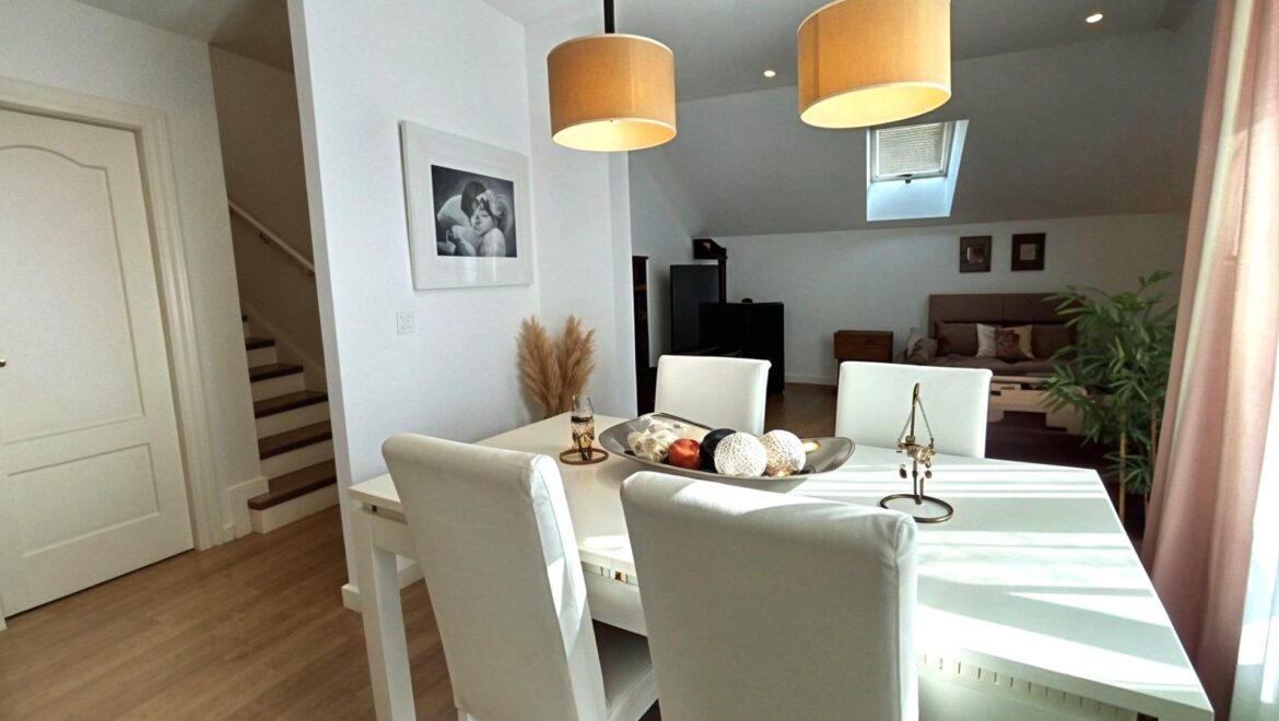 Ático duplex en La Roda (La Roda)