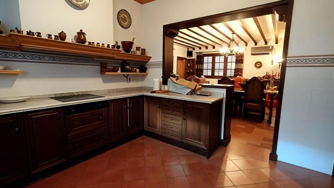 Chalet en La Roda