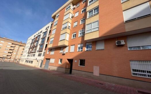 Piso en venta en Albacete Ref: 008744