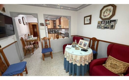 Casa en venta en Madrigueras Ref: 009174