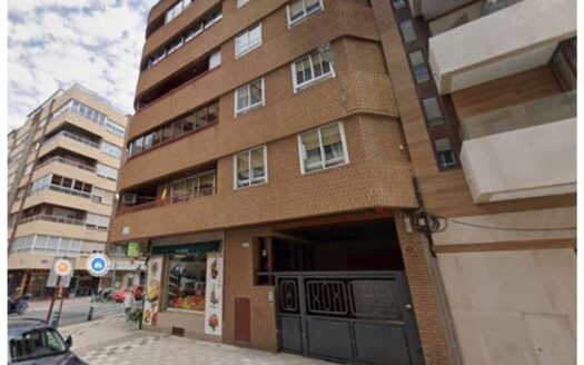 Piso en venta en Albacete Ref: 009180