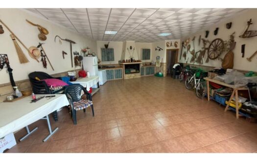 Local Comercial en venta en Madrigueras Ref: 009181