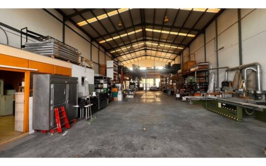 Local Comercial en venta en La Gineta Ref: 008987