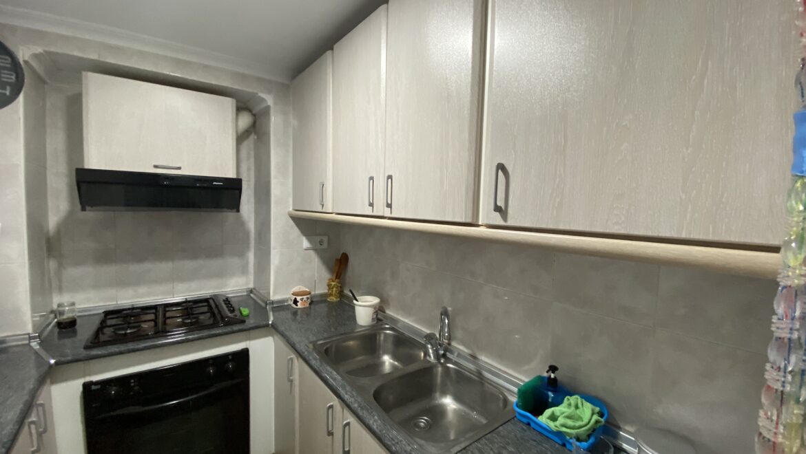 Vivienda en buen estado con cochera individual
