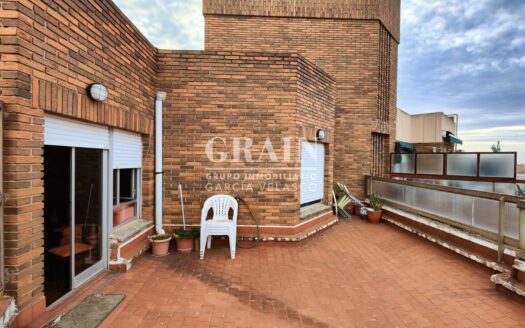 Atico en Venta en Centro – Ref: G-17692