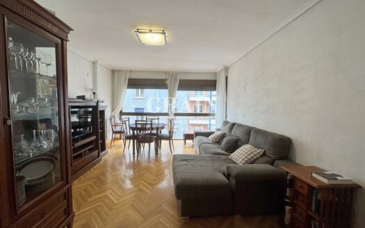Piso en Venta en Centro – Ref: G-17728