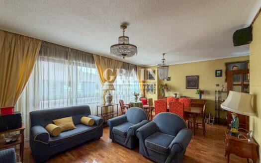 Piso en Venta en Centro – Ref: G-17795