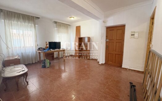 Piso en Venta en Feria – Ref: G-17835