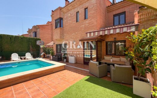 Chalet Individual en Venta en Alto de los Molinos – Ref: G-17857