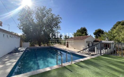Chalet en Venta en Urb. Casas Viejas – Ref: G-17972