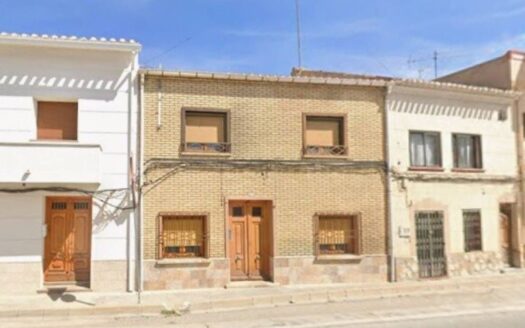 Piso en venta en La Roda Ref: 009194